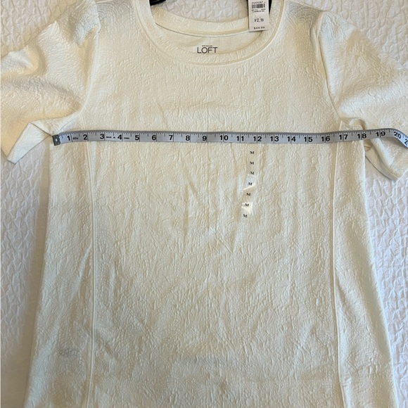LOFT Textured Tee - Picture 5 of 7
